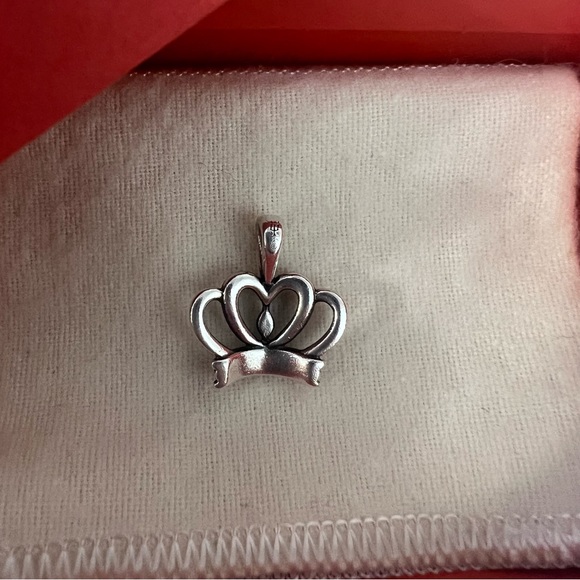 James Avery Retired Crown Pendant - Picture 2 of 2